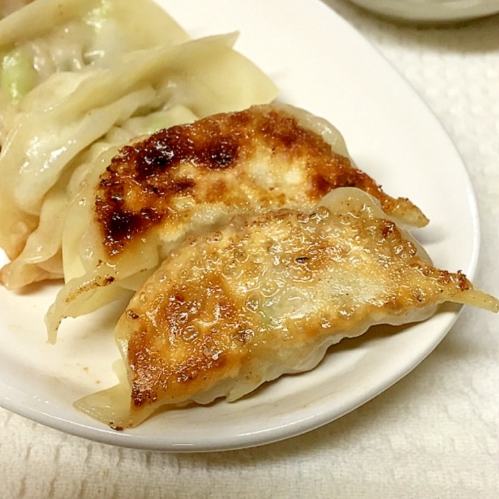 平日は臭わない手作り餃子 レシピ 作り方 By まかろん 楽天レシピ